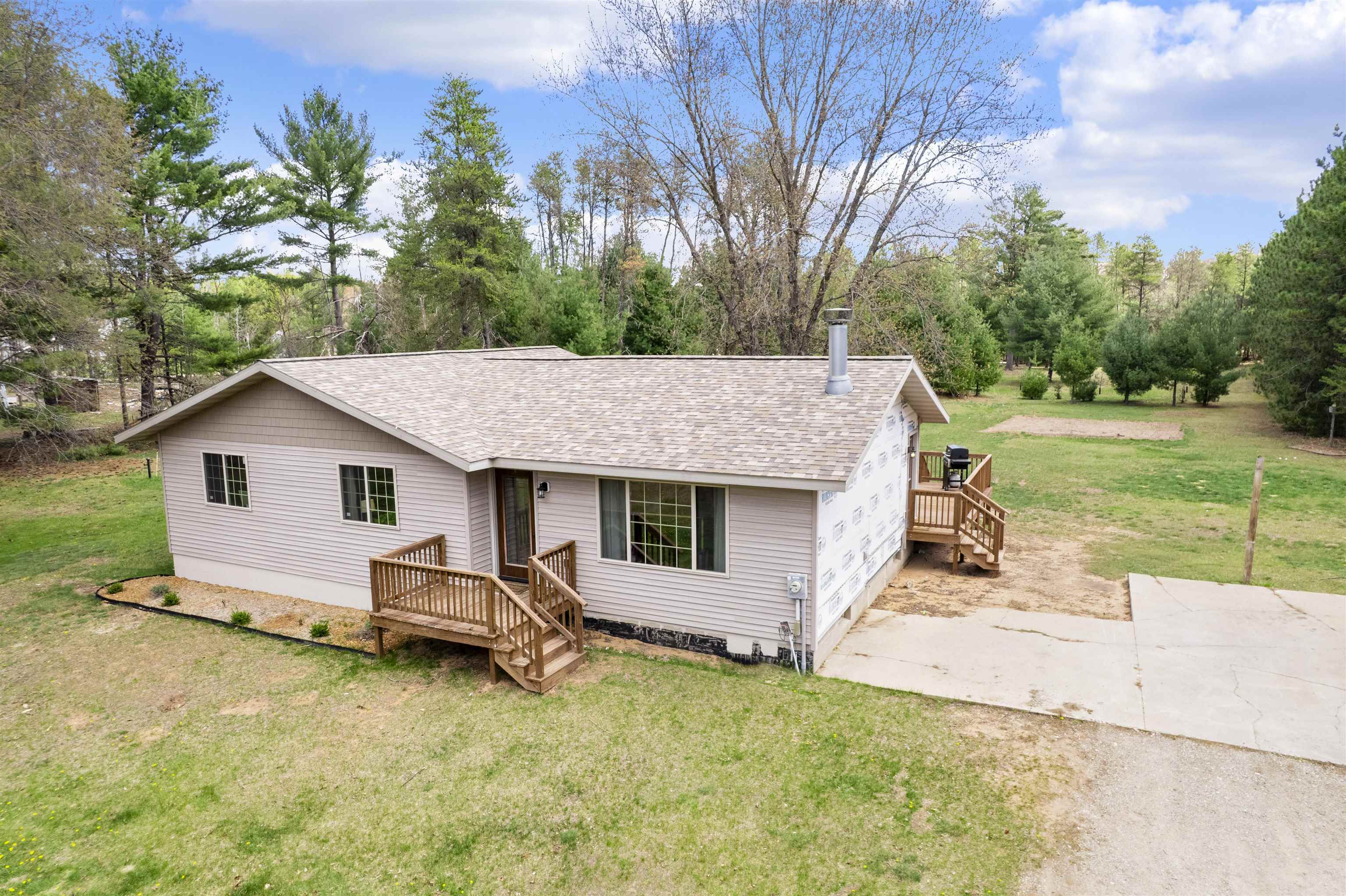 N2616 Roosevelt Road Marinette, WI 54143 - Photo 25 of 36