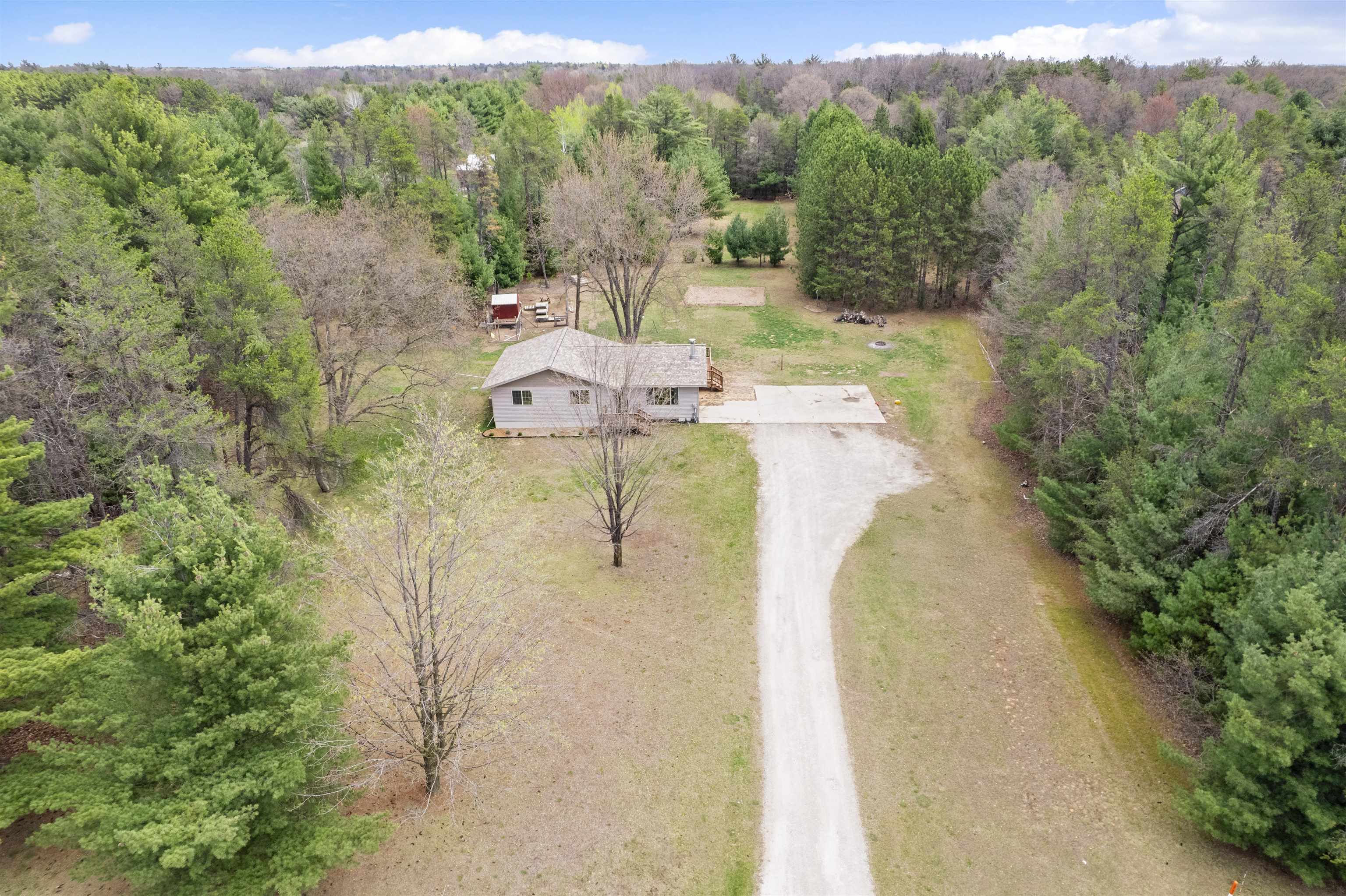 N2616 Roosevelt Road Marinette, WI 54143 - Photo 29 of 36