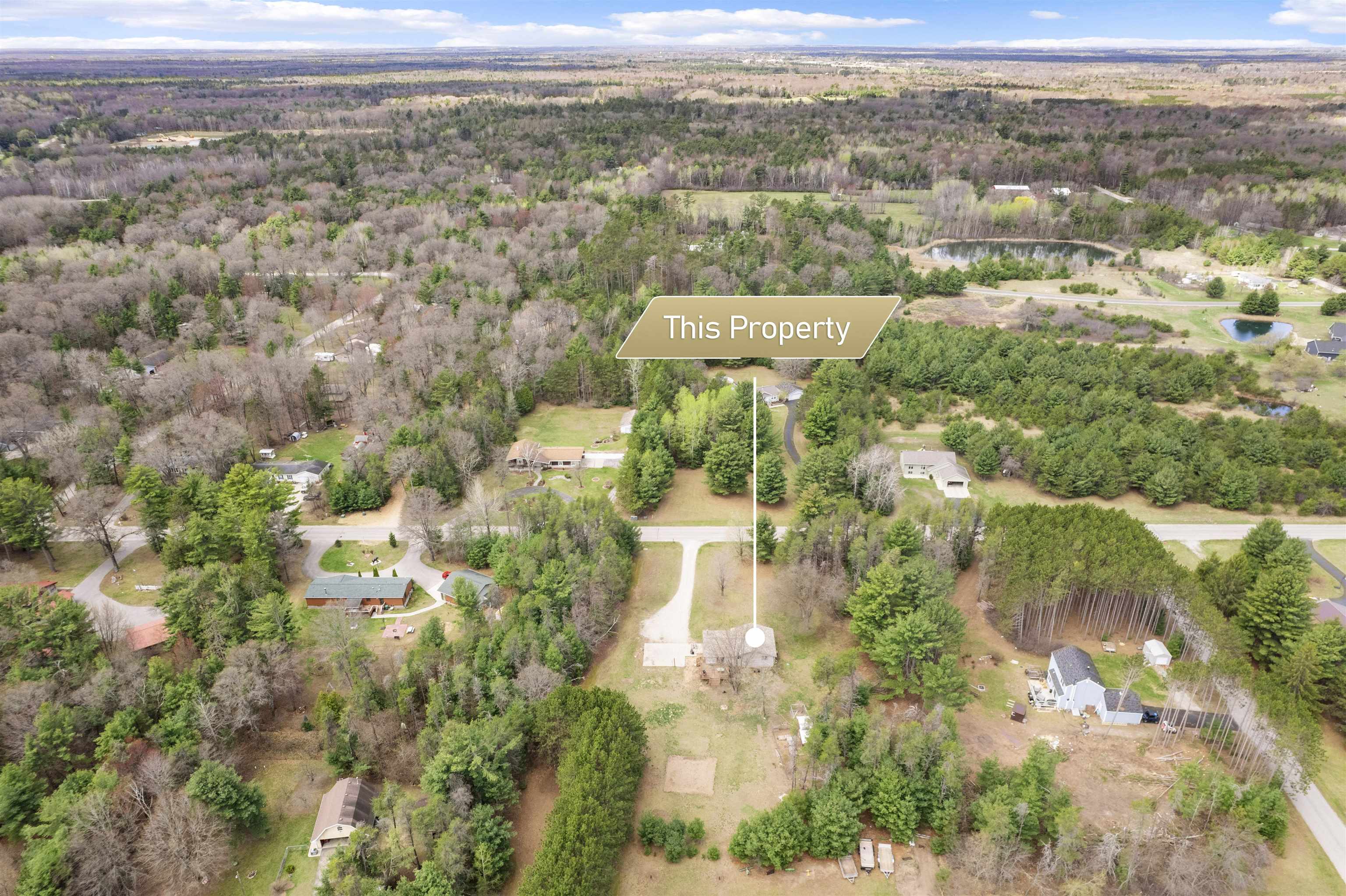 N2616 Roosevelt Road Marinette, WI 54143 - Photo 32 of 36