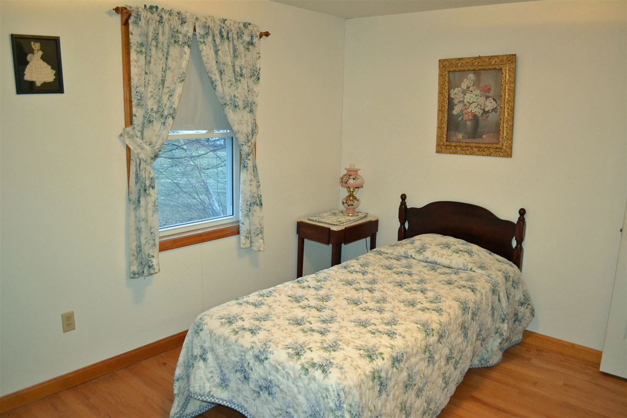 124 Middle Winchendon Road Rindge, NH 03461 - Photo 17 of 21