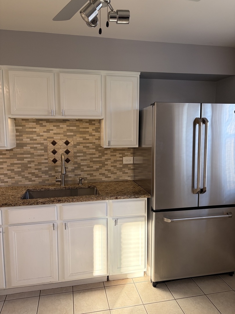 8808 45th Place, Unit 2 Brookfield, IL 60513 - Photo 4 of 14