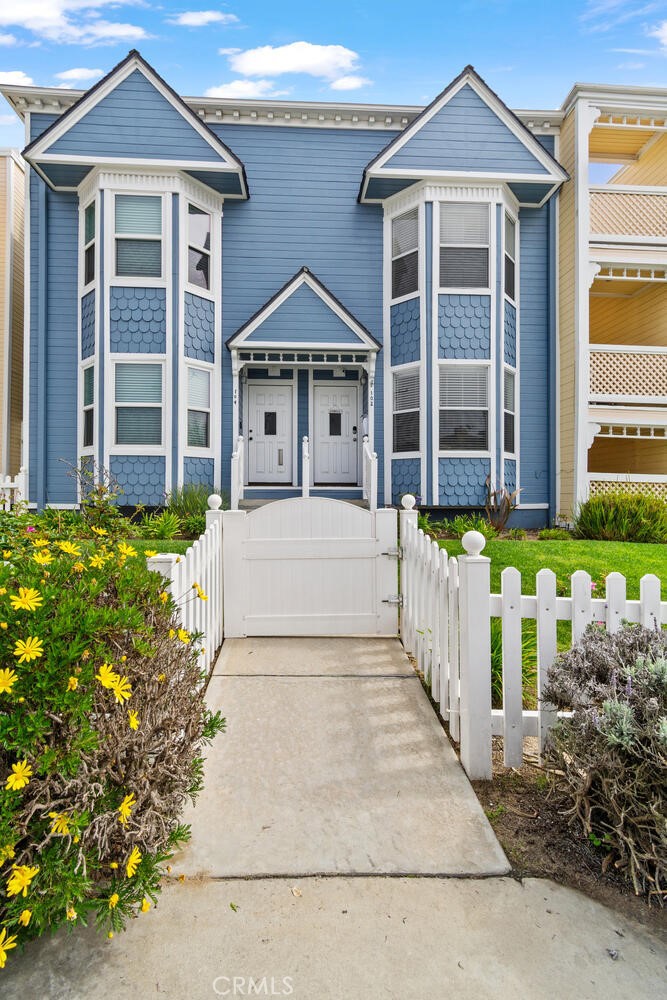 102 Monterey Boulevard Hermosa Beach, CA 90254 - Photo 2 of 28