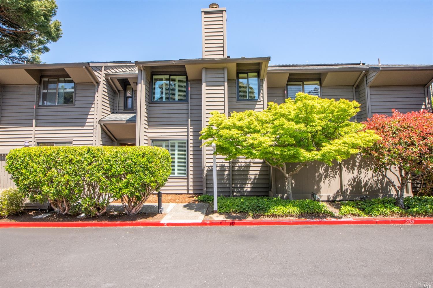 39 Willow Lane Sausalito, CA 94965 - Photo 1 of 1 a front view of a house with a garden