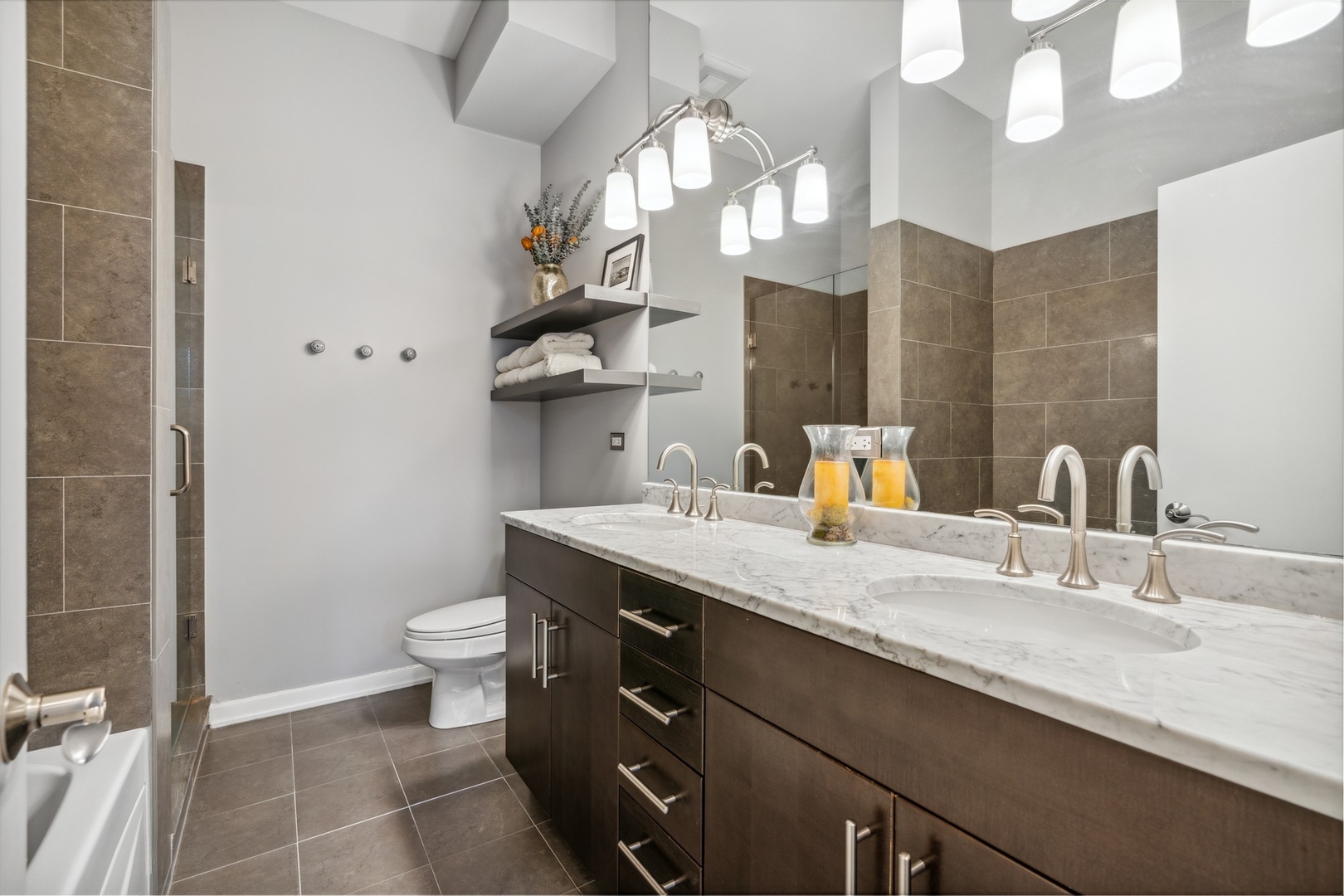 1741 West Division Street, Unit 201 Chicago, IL 60622 - Photo 16 of 27