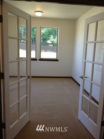1201 Chestnut Loop Mount Vernon, WA 98274 - Photo 8 of 8 Gallery Image 8