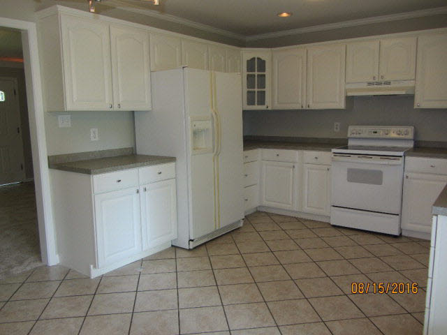 408 Azalea Street Fairhope, AL 36532 - Photo 5 of 29