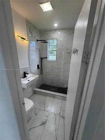 $2,000 | 14155 Northeast 14th Avenue, Unit C, North Miami, FL 33161