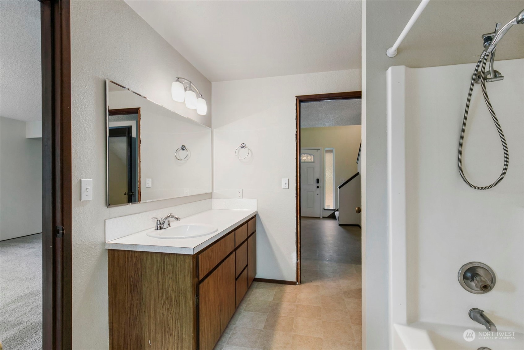 1935 Mountain View Road East Port Orchard, WA 98366 - Photo 11 of 30 Gallery Image 11