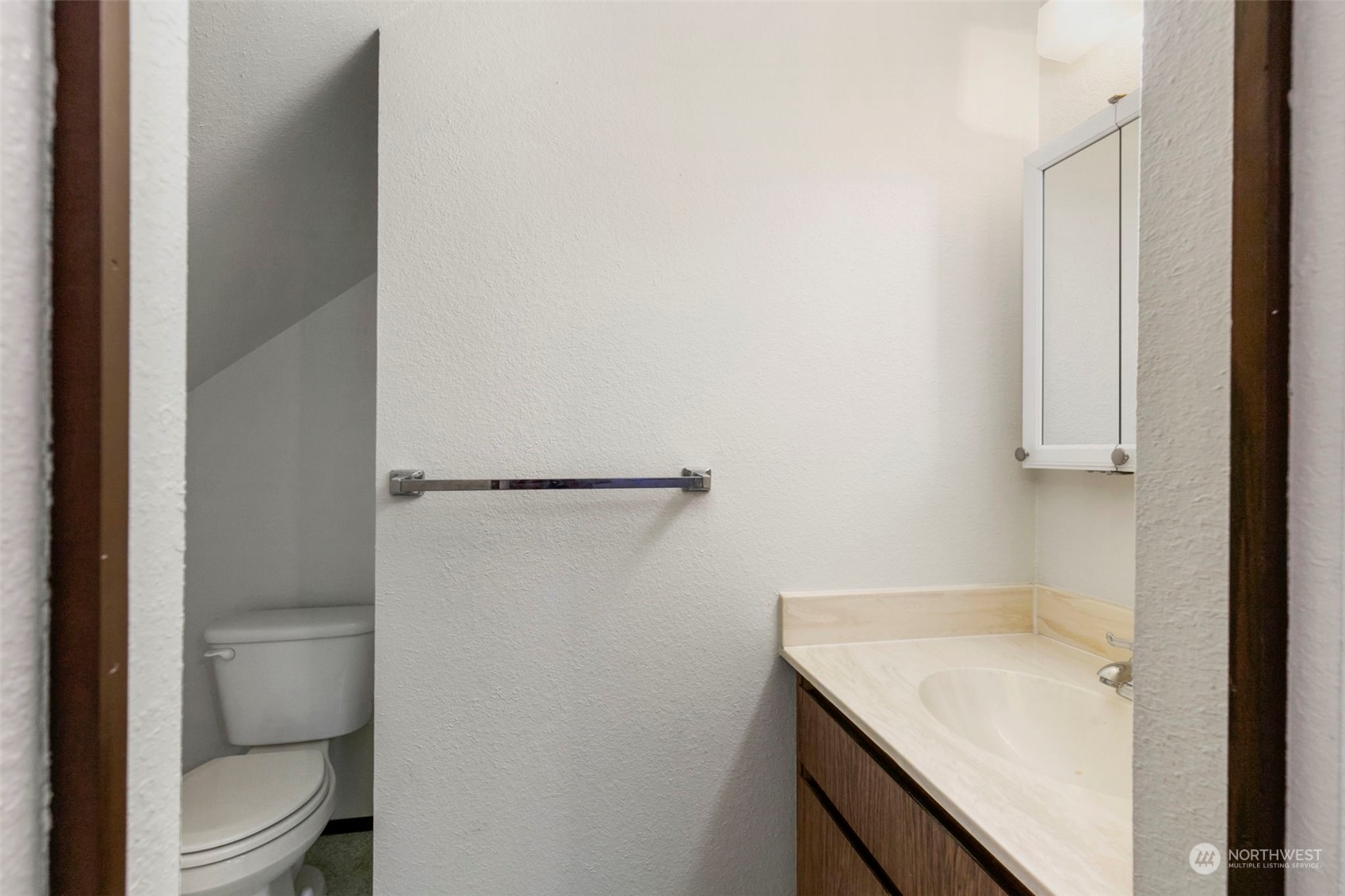 1935 Mountain View Road East Port Orchard, WA 98366 - Photo 17 of 30 Gallery Image 17