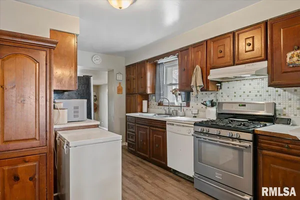 $135,000 | 1128 West Elliott Avenue, Springfield, IL 62702