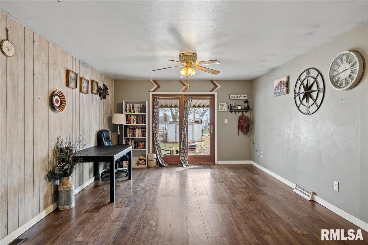 1128 West Elliott Avenue Springfield, IL 62702 - Photo 15 of 33