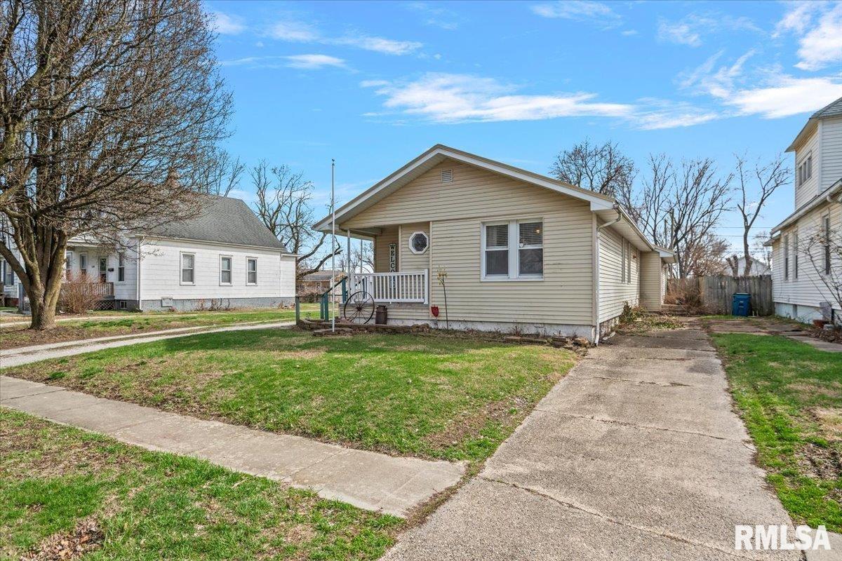 1128 West Elliott Avenue Springfield, IL 62702 - Photo 3 of 33