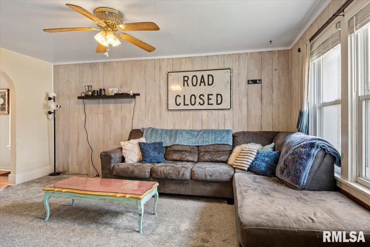 1128 West Elliott Avenue Springfield, IL 62702 - Photo 4 of 33