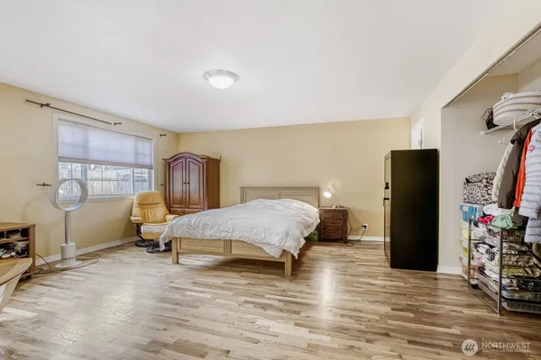 $1,298,000 | 16717 Northeast 18th Street, Bellevue, WA 98008