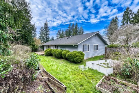 $1,350,000 | 16717 Northeast 18th Street, Bellevue, WA 98008