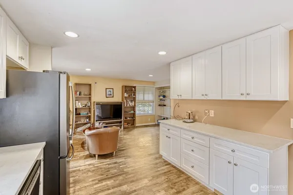 $1,298,000 | 16717 Northeast 18th Street, Bellevue, WA 98008