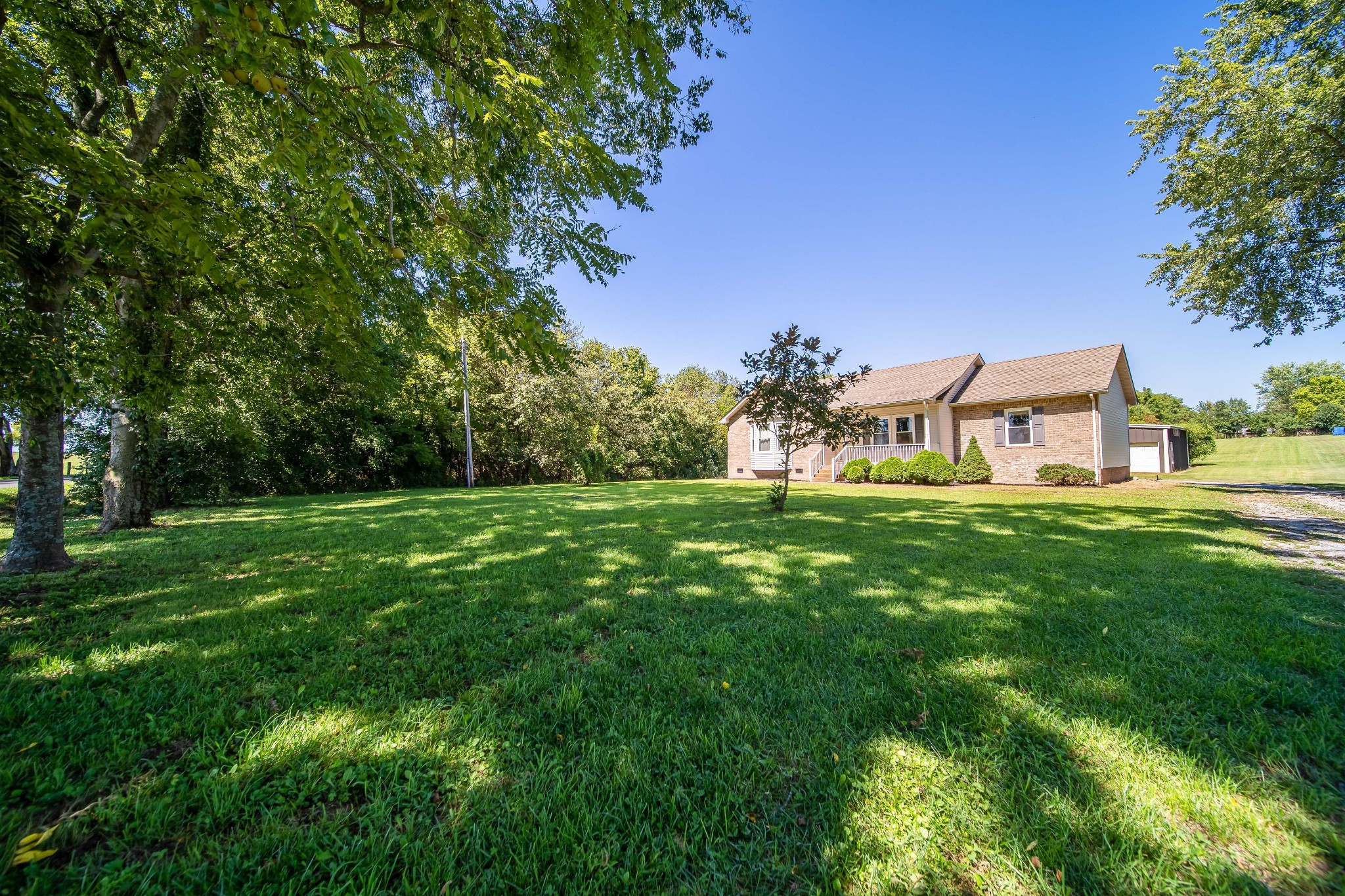 1839 Cairo Road Gallatin, TN 37066 - Photo 4 of 43 Gallery Image 4