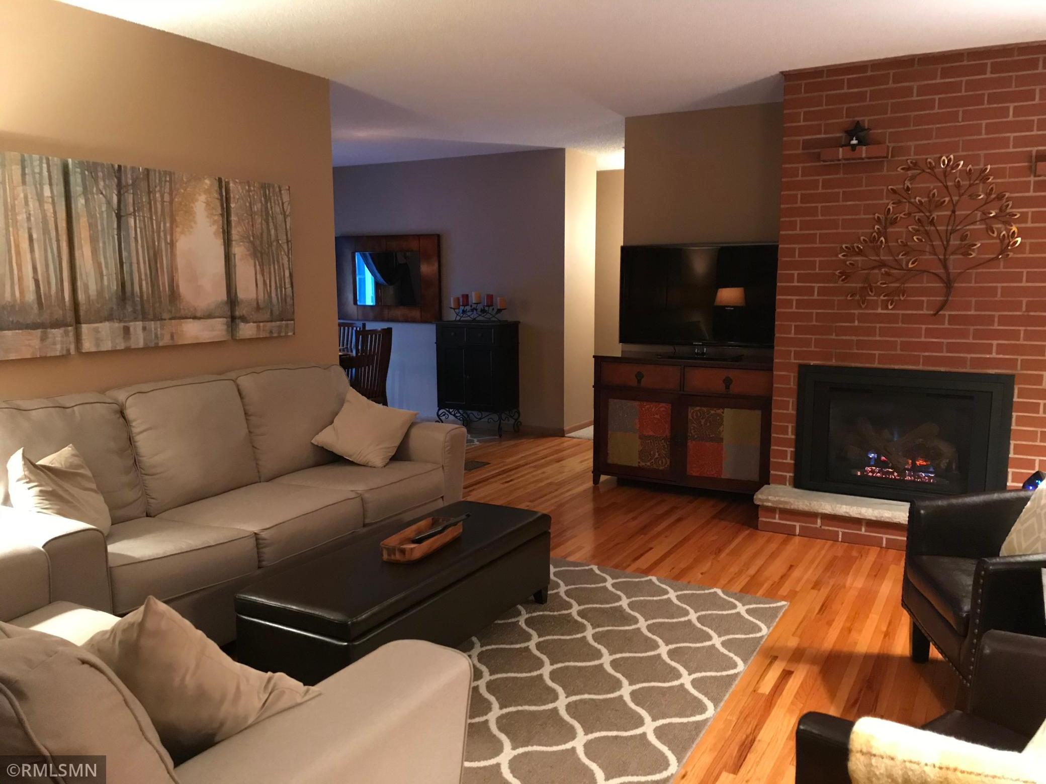 5020 Birch Road Minnetonka, MN 55345 - Photo 9 of 77 Gallery Image 9