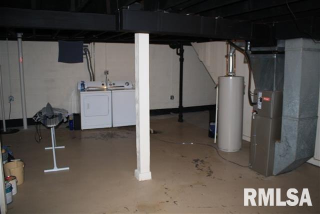 2419 Jersey Ridge Road Davenport, IA 52803 - Photo 21 of 24 Gallery Image 21