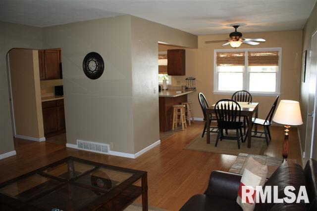 2419 Jersey Ridge Road Davenport, IA 52803 - Photo 5 of 24 Gallery Image 5