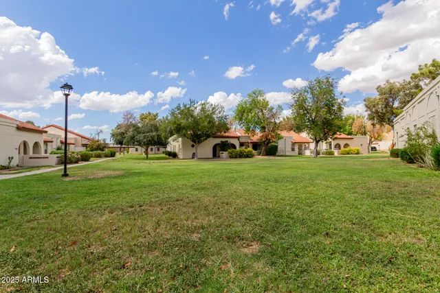 $269,999 | 5136 East Evergreen Street, Unit 1031, Mesa, AZ 85205