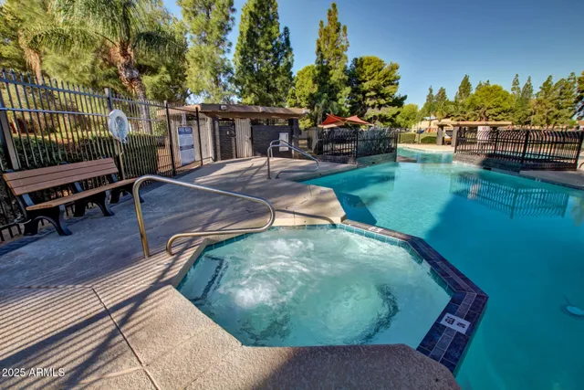 $269,999 | 5136 East Evergreen Street, Unit 1031, Mesa, AZ 85205