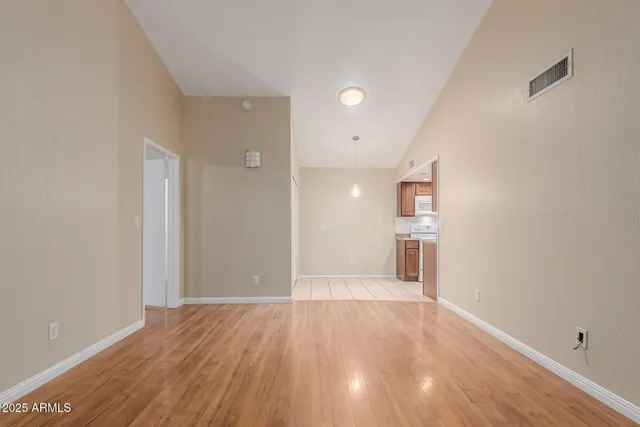 $269,999 | 5136 East Evergreen Street, Unit 1031, Mesa, AZ 85205