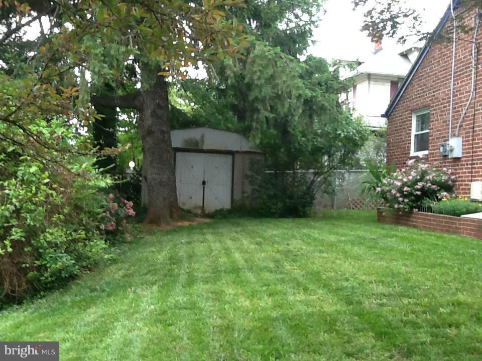 2515 Weisman Road Silver Spring, MD 20902 - Photo 14 of 20 Exterior (General)