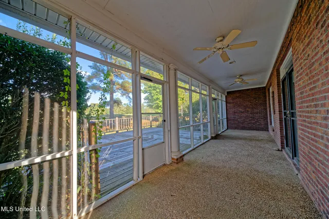 $279,000 | 902 Oak Trail, Canton, MS 39046