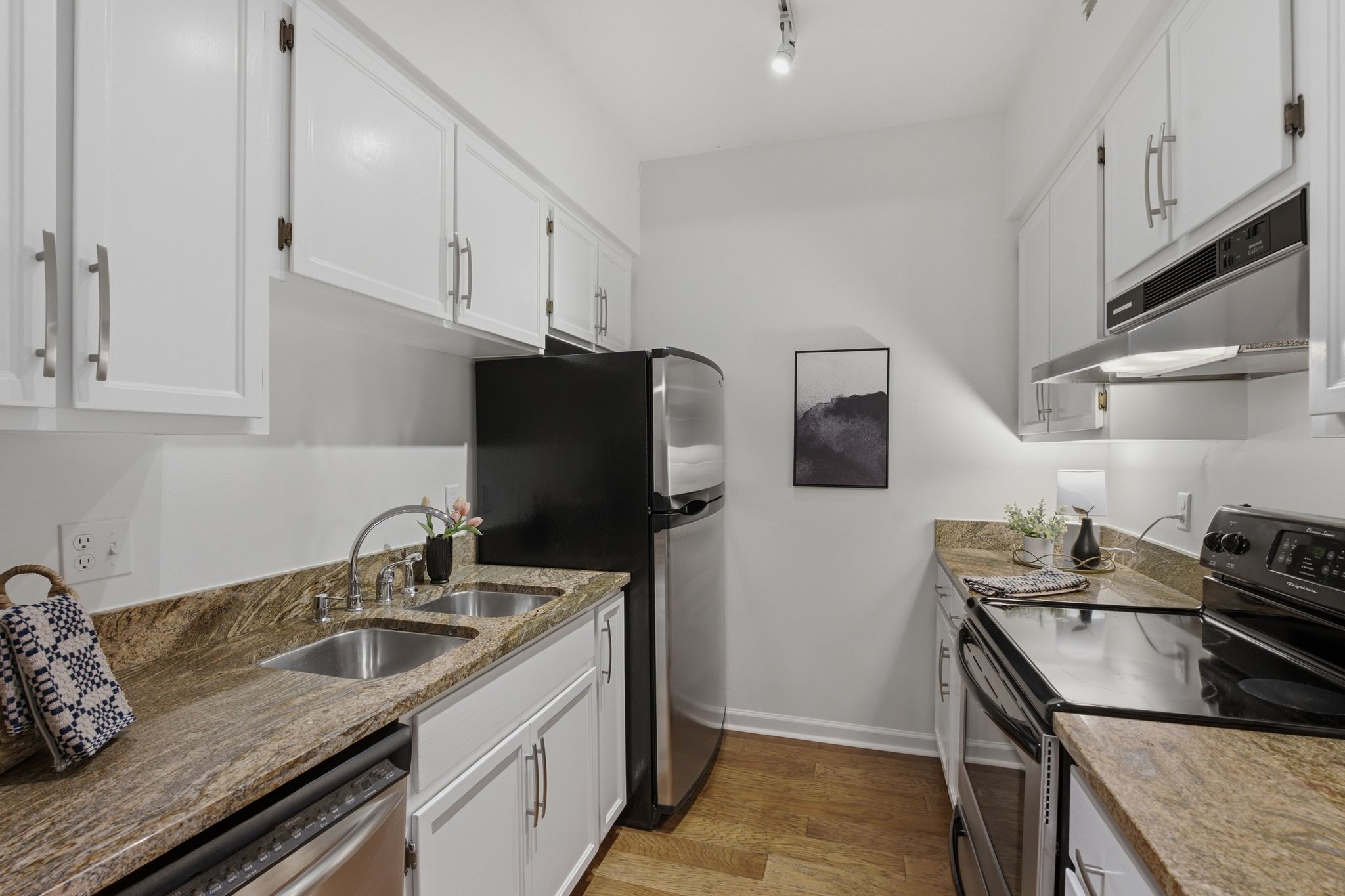 401 Sloan Road Nashville, TN 37209 - Photo 13 of 29