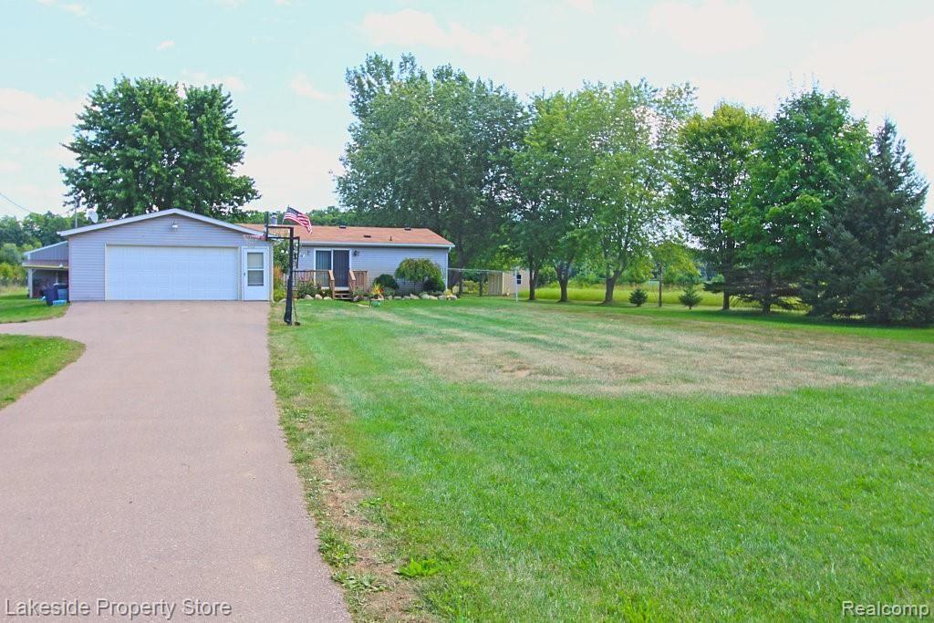 5160 North Oak Road Davison, MI 48423 - Photo 13 of 35 1h.jpg