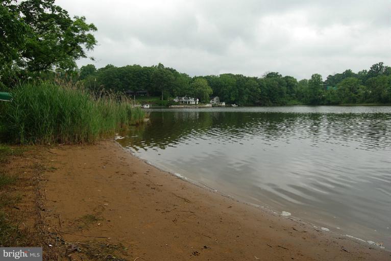 129 Sumner Road Annapolis, MD 21401 - Photo 8 of 30 Beach