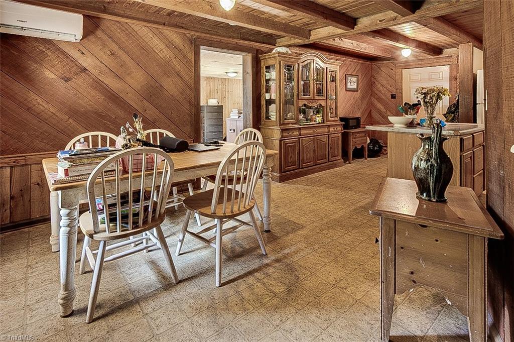 6620 Clyde King Road Seagrove, NC 27341 - Photo 4 of 44