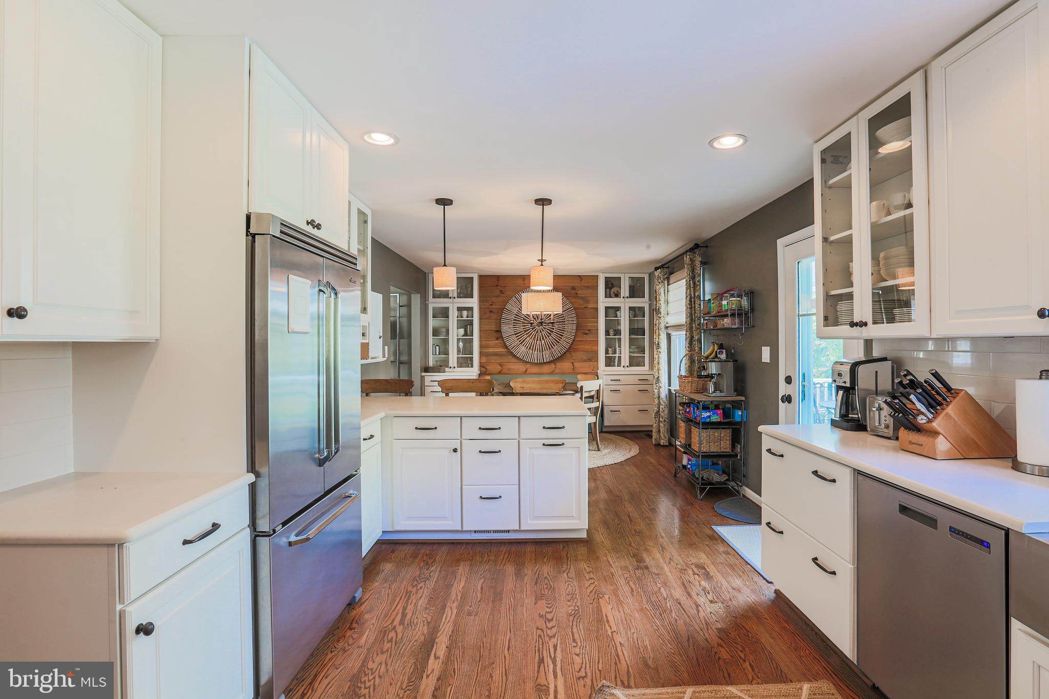 2518 Jonathan Road Ellicott City, MD 21042 - Photo 21 of 52 Easy work flows for more then one cook