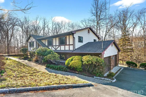 $4,300 | 2289 Brookside Drive, Martinsville, NJ 08836