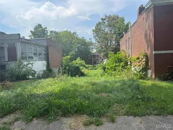 $10,000 | 6437 Alabama Avenue, St. Louis, MO 63111