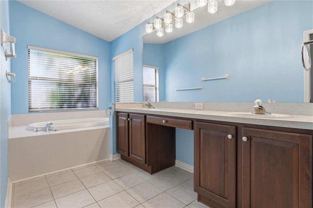 488 Fort Mill Lane Spring Hill, FL 34609 - Photo 24 of 40