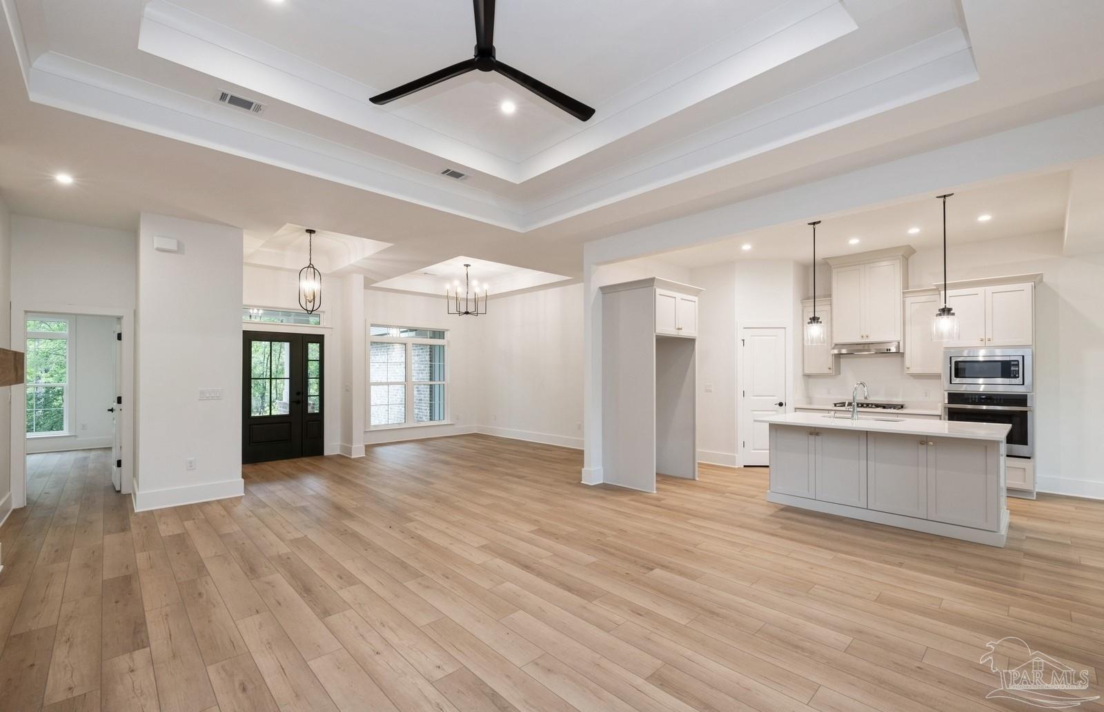 8810 Jernigan Road Pensacola, FL 32514 - Photo 6 of 28 Gallery Image 6