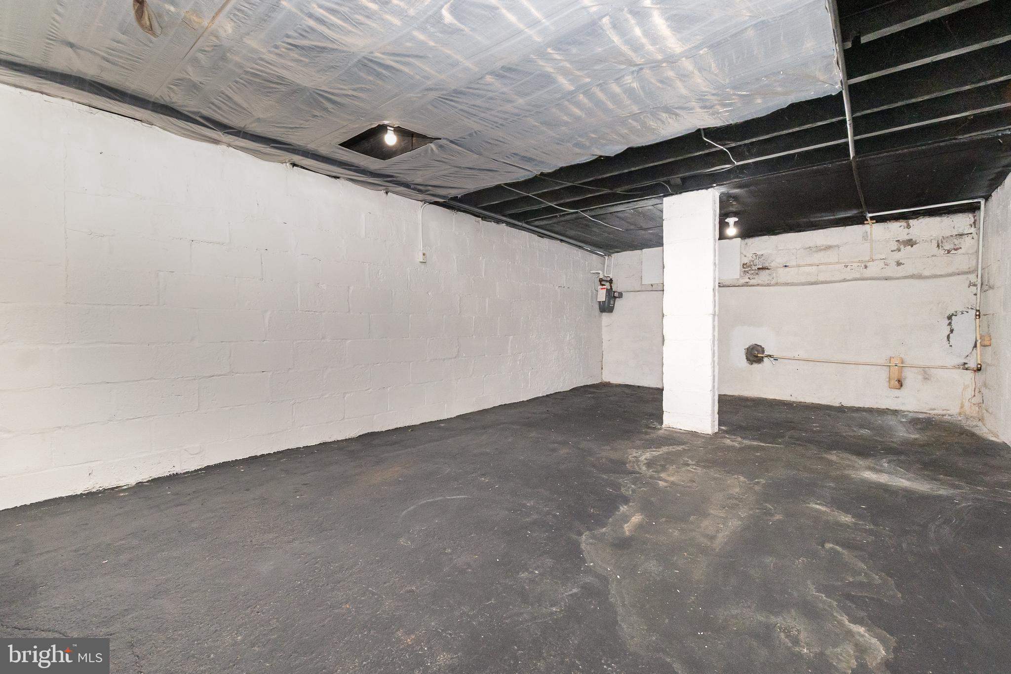 3822 6th Street Baltimore, MD 21225 - Photo 24 of 26 a view of a garage