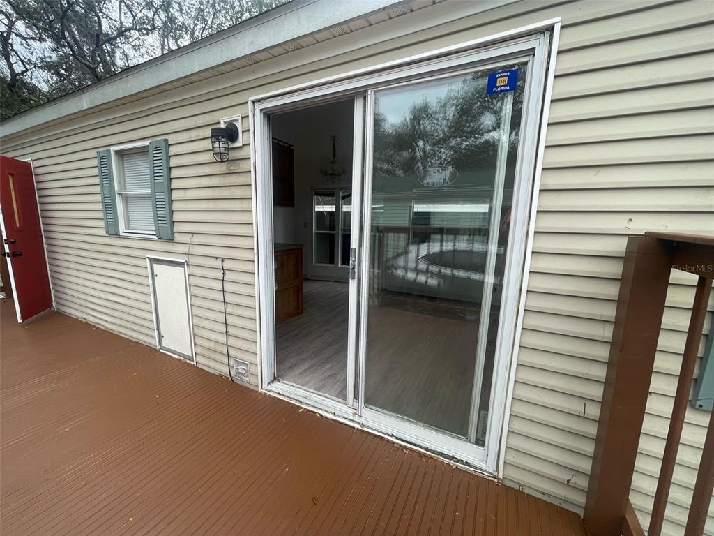 3000 Clarcona Road, Unit 830 Apopka, FL 32703 - Photo 21 of 31 a view of a balcony