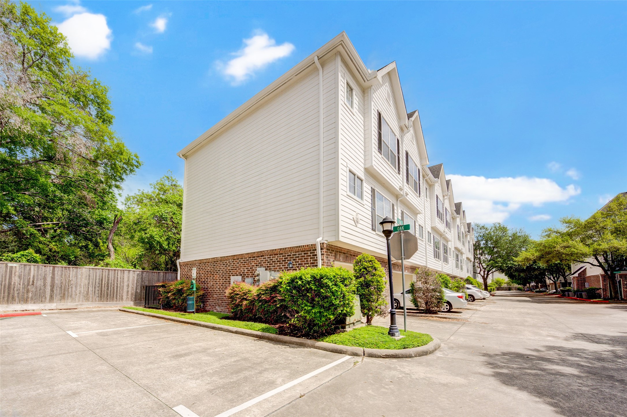 9200 Westheimer Road, Unit 705 Houston, TX 77063 - Photo 24 of 24