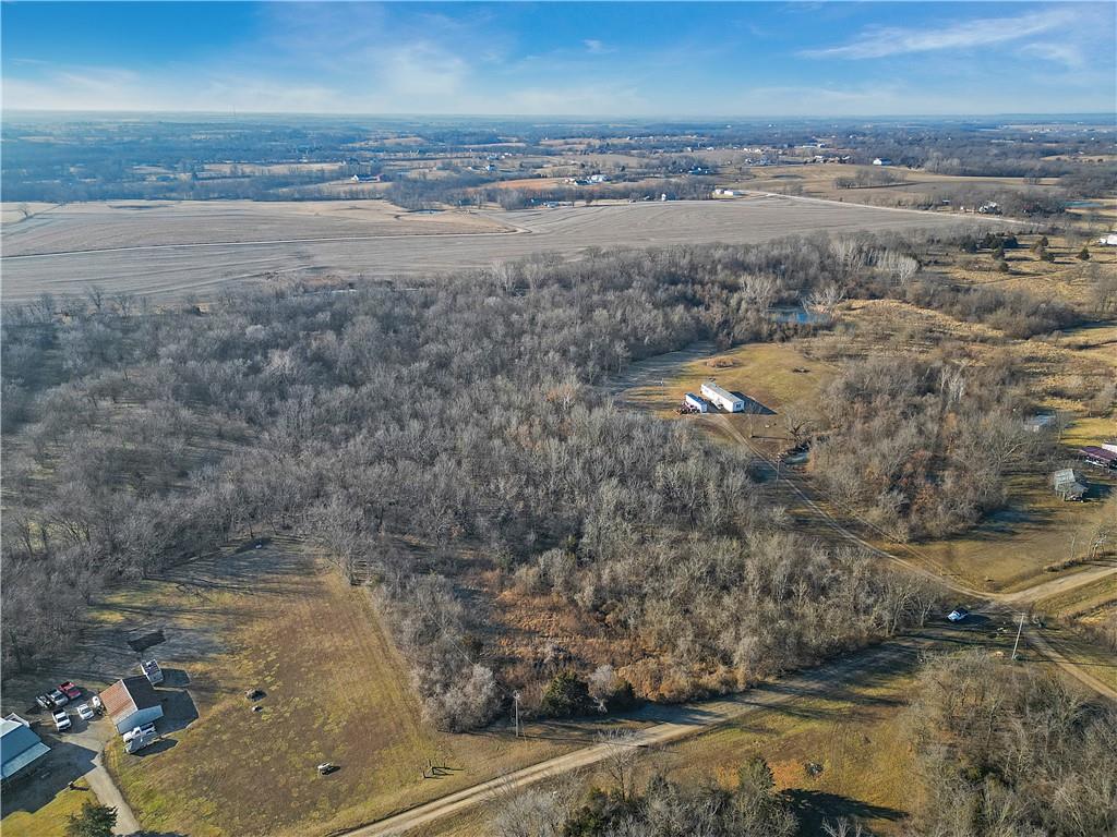 974 Northwest 525th Road Centerview, MO 64019 - Photo 2 of 8