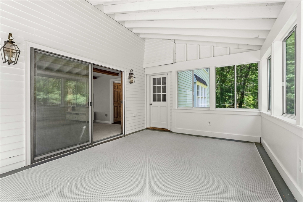 153 Raddin Road Groton, MA 01450 - Photo 10 of 42