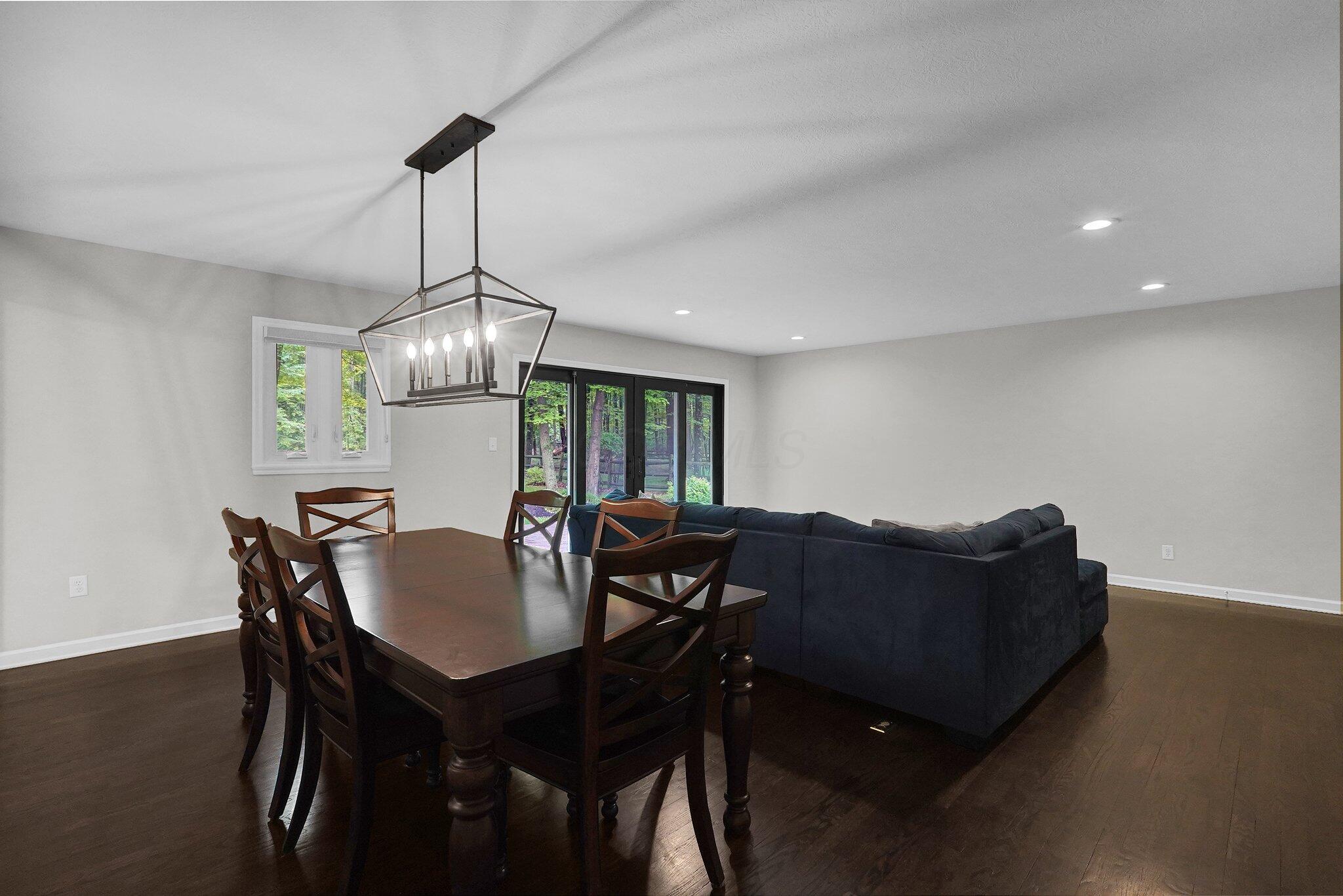 6233 Coonpath Road Northwest Carroll, OH 43112 - Photo 26 of 69 Dining Room