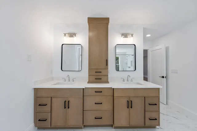 $1,900,000 | 44 Harwood Road, Natick, MA 01760