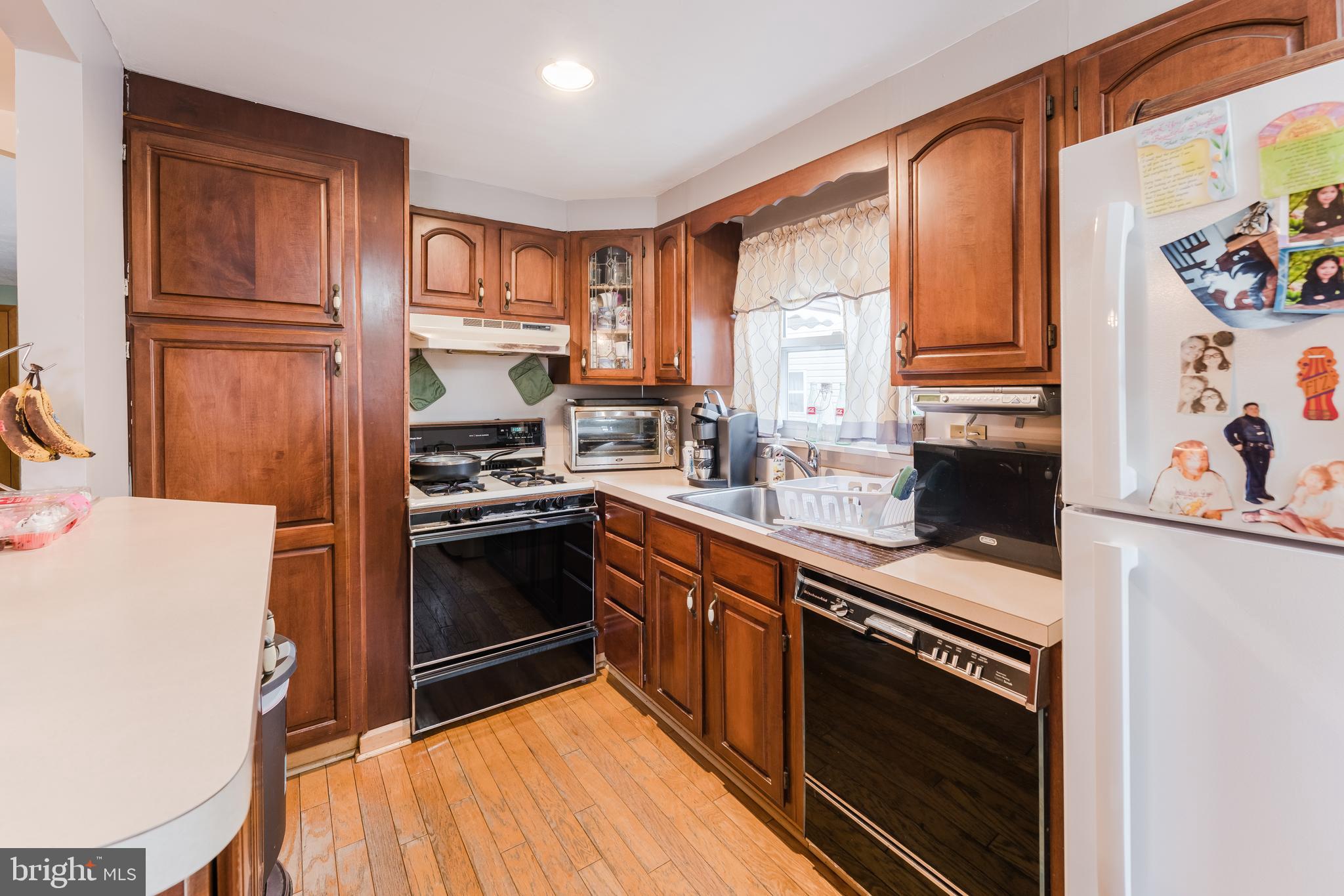 2835 Chase Road Philadelphia, PA 19152 - Photo 11 of 33 Gallery Image 11