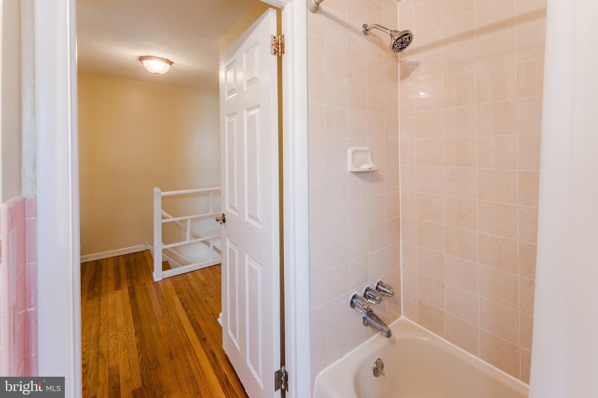 2835 Chase Road Philadelphia, PA 19152 - Photo 20 of 33 Gallery Image 20