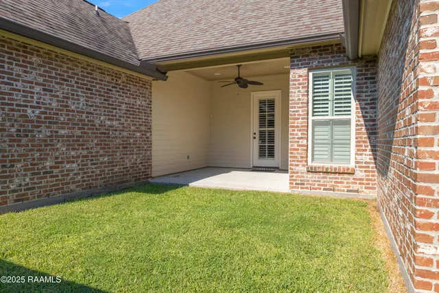 $330,000 | 101 Harton Road, Youngsville, LA 70592