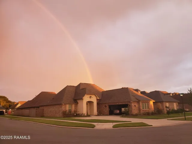 $330,000 | 101 Harton Road, Youngsville, LA 70592