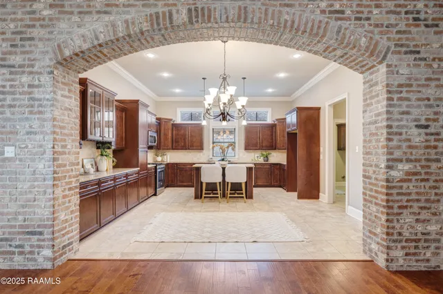 $330,000 | 101 Harton Road, Youngsville, LA 70592